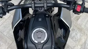 Honda CB 125 R (2018 - 20)  (2)
