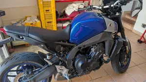 Yamaha MT-09 (2021 - 23)  (2)