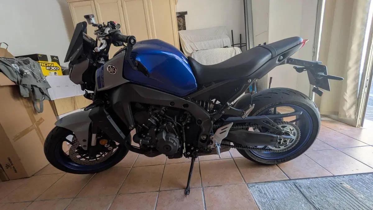 Yamaha MT-09 (2021 - 23)  (4)