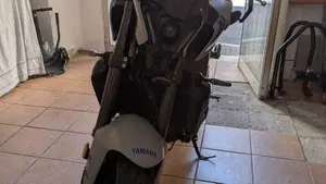 Yamaha MT-09 (2021 - 23)  (7)