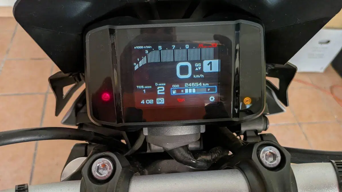 Yamaha MT-09 (2021 - 23)  (14)