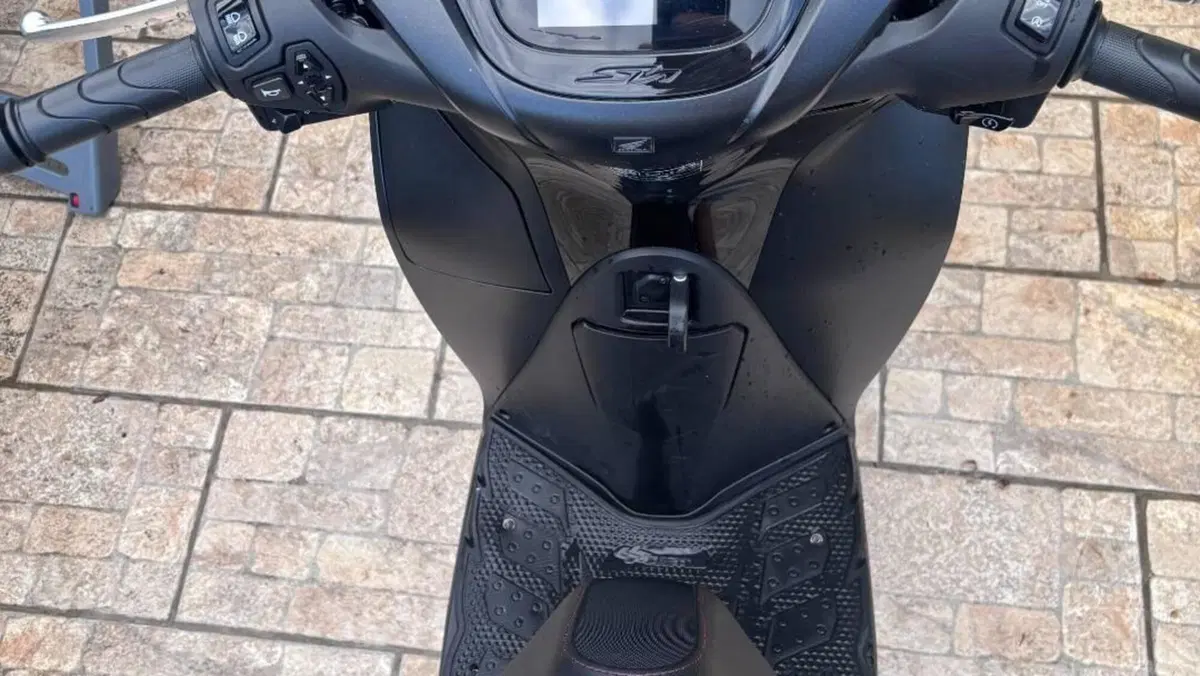 Honda SH 125 Sport (2026)  (5)