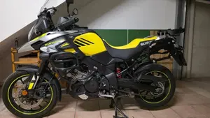 Suzuki V-Strom 1000 (2017 - 20)  (10)