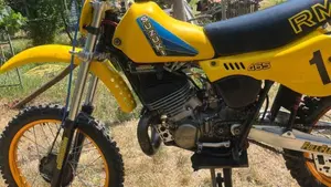 Suzuki   (6)