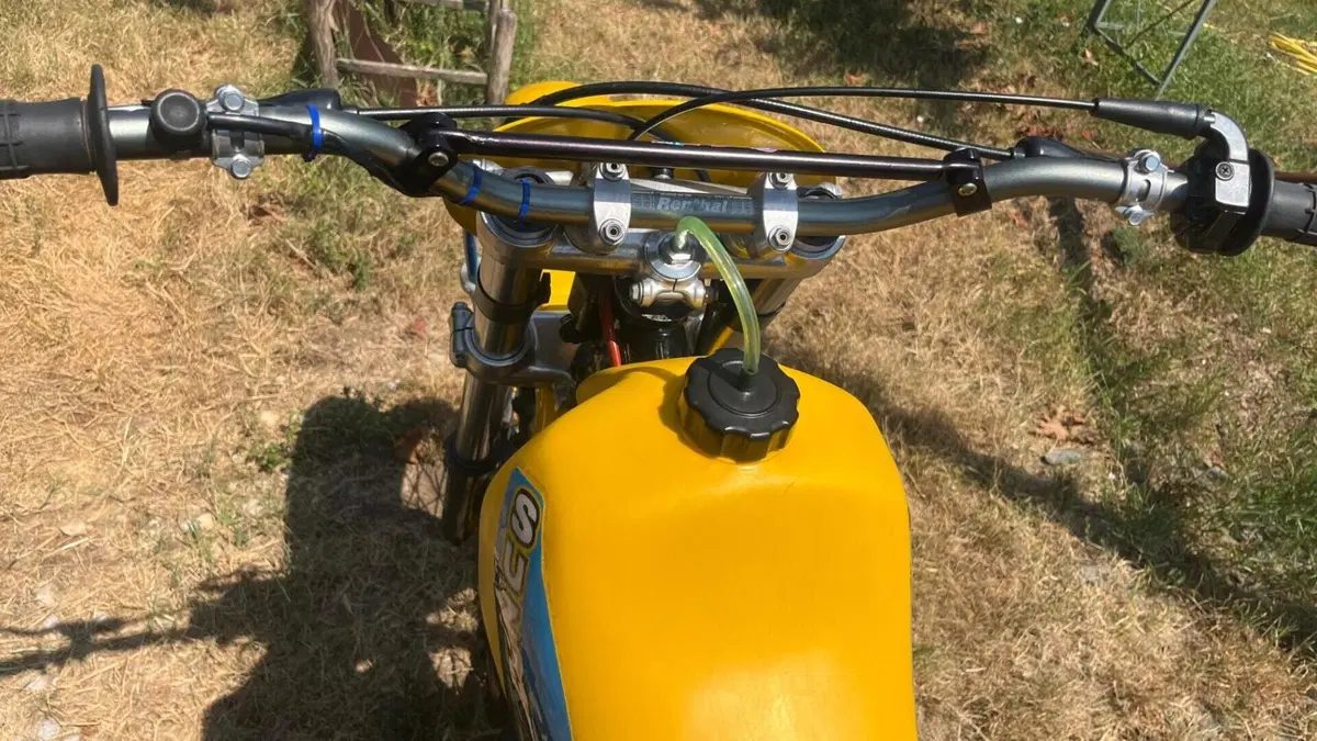 Suzuki   (7)
