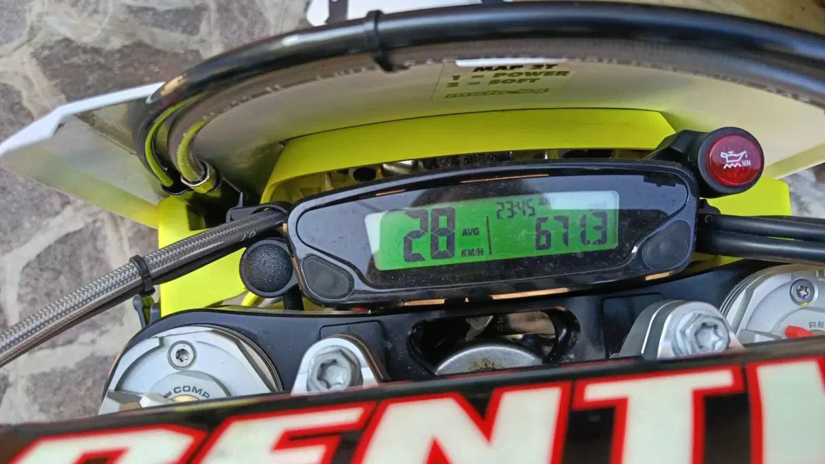 Husqvarna TE 250i (2023)  (10)