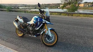 Suzuki V-Strom 800DE Djebel (2024)  (2)