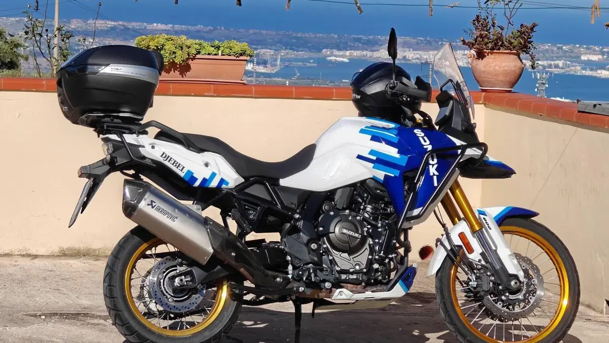 Suzuki V-Strom 800DE Djebel (2024)  (3)