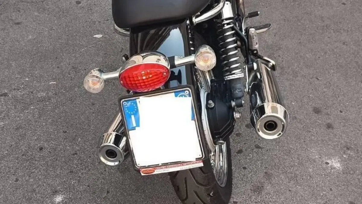 Moto Guzzi V7 Classic (2008 - 12)  (3)