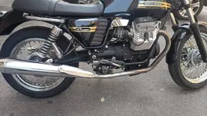 Moto Guzzi V7 Classic (2008 - 12)  (8)