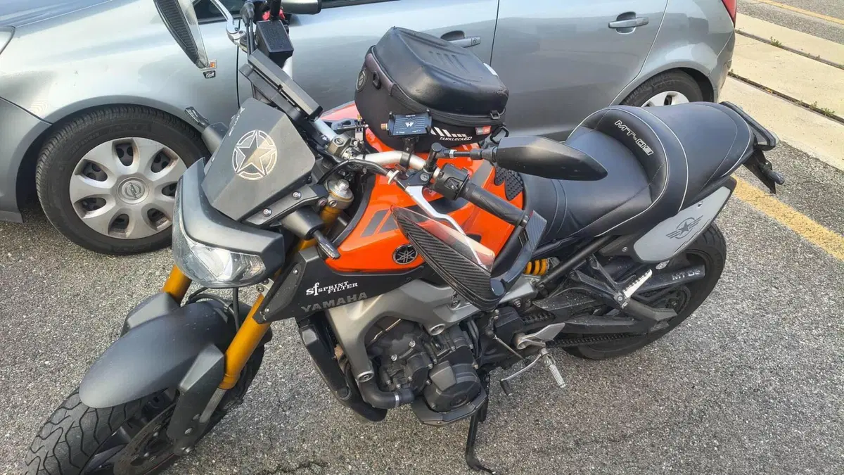 Yamaha MT-09 ABS (2013 - 15)  (3)