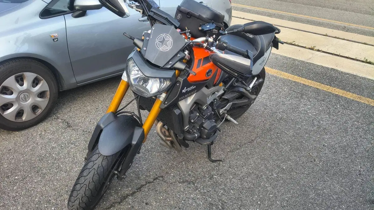 Yamaha MT-09 ABS (2013 - 15)  (5)