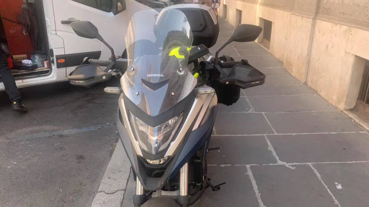 Honda NC 750 X Urban (2021 - 24)  (2)