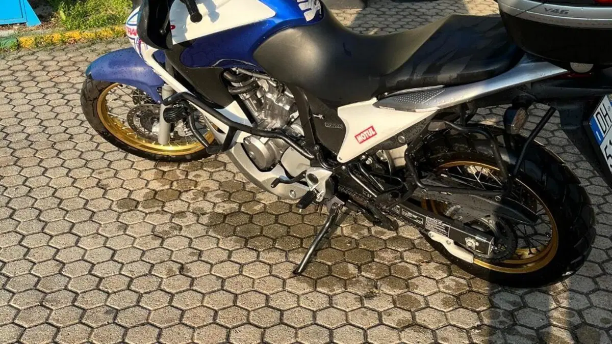 Honda Transalp XL 700 V (2007 - 2013)  (12)