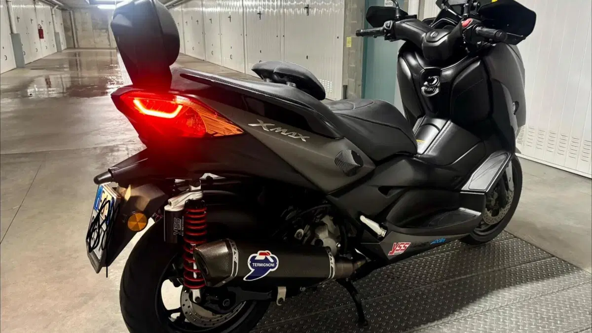 Yamaha X-Max 300 ABS (2017 - 20)  (3)
