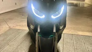 Yamaha X-Max 300 ABS (2017 - 20)  (6)