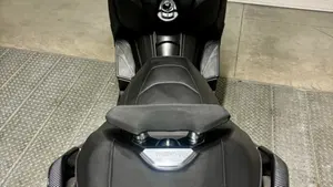 Yamaha X-Max 300 ABS (2017 - 20)  (7)