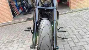 Harley-Davidson 1690 Breakout (2013 - 17) - FXSB  (9)