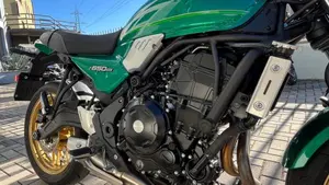 Kawasaki Z 650 RS (2022 - 24)  (2)