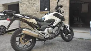 Honda NC700X ABS (2012 - 13)  (3)
