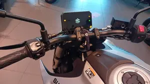 Suzuki GSX-8S (2025 - 26)  (5)
