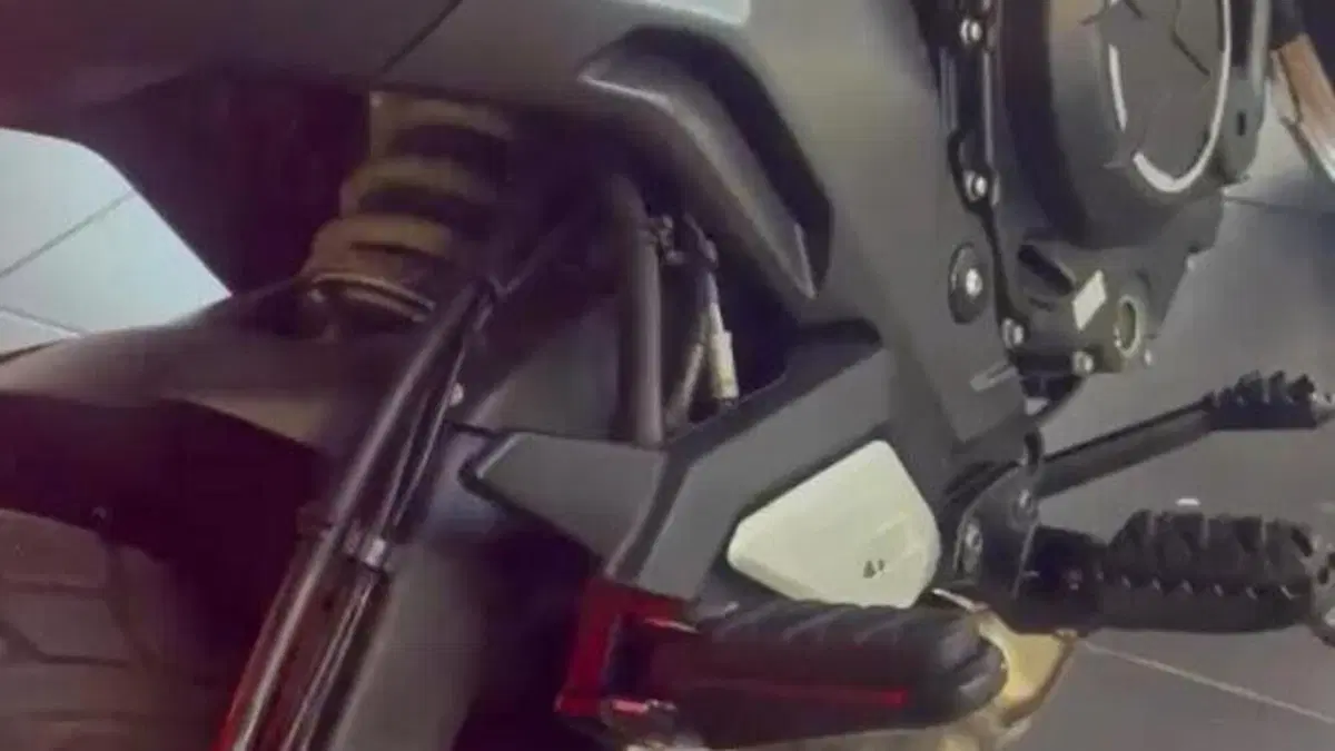 CFMOTO 700CL-X Heritage (2021 - 26)  (6)