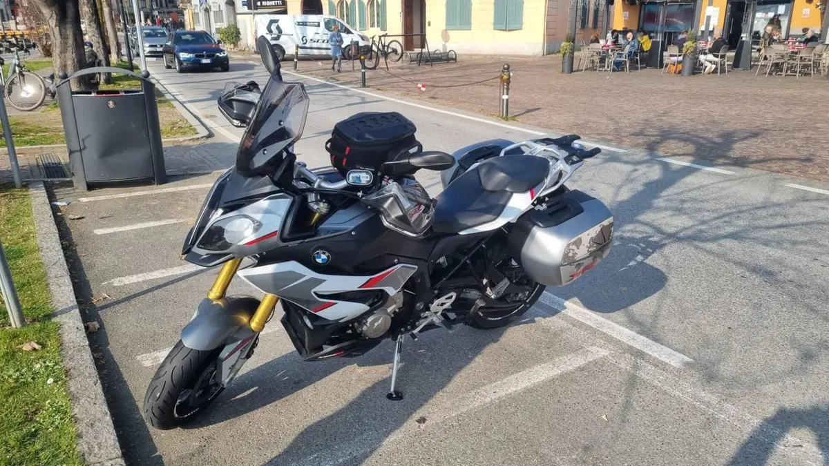 Bmw S 1000 XR (2015 - 16)  (5)