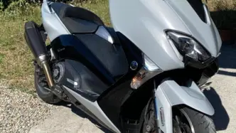 Yamaha T-Max 530 (2017 - 19) usata
