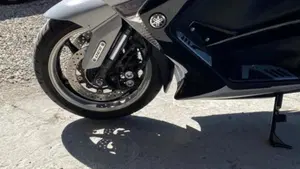 Yamaha T-Max 530 (2017 - 19)  (3)