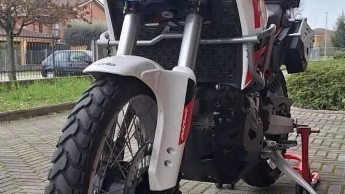 Aprilia Tuareg 660 (2025 - 26)  (2)