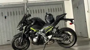 Kawasaki Z 900 (2017 - 18)  (4)