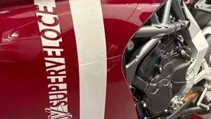 MV Agusta Superveloce 800 98 (2023 - 26)  (2)