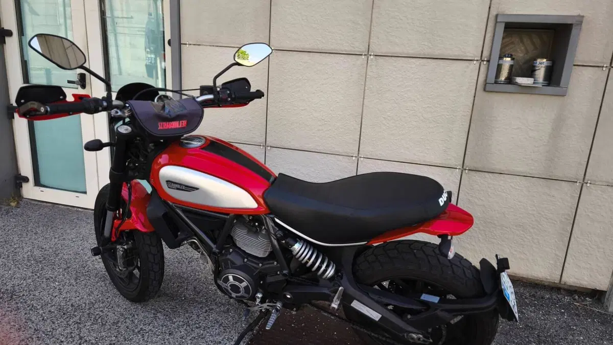 Ducati Scrambler 800 Icon (2015 - 16)  (3)