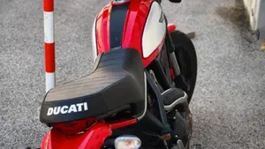 Ducati Scrambler 800 Icon (2015 - 16)  (4)