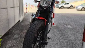 Ducati Scrambler 800 Icon (2015 - 16)  (5)