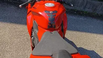 Ducati Panigale V4 S (2025 - 26) usata