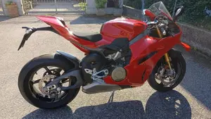 Ducati Panigale V4 S (2025 - 26)  (2)
