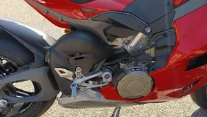 Ducati Panigale V4 S (2025 - 26)  (4)