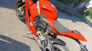 Ducati Panigale V4 S (2025 - 26)  (9)
