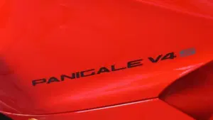 Ducati Panigale V4 S (2025 - 26)  (16)