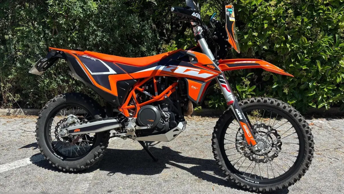 KTM 690 Enduro R (2022 - 25) 