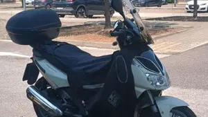 Aprilia Sportcity 125  (3)