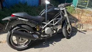 Ducati Monster 620 I.E. Dark (2002)  (2)