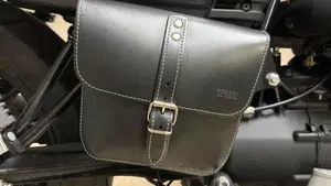 Moto Guzzi V7 III Stone Night Pack (2019 - 20)  (9)