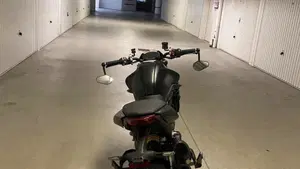 Ducati Monster 937 + (2021 - 25)  (5)