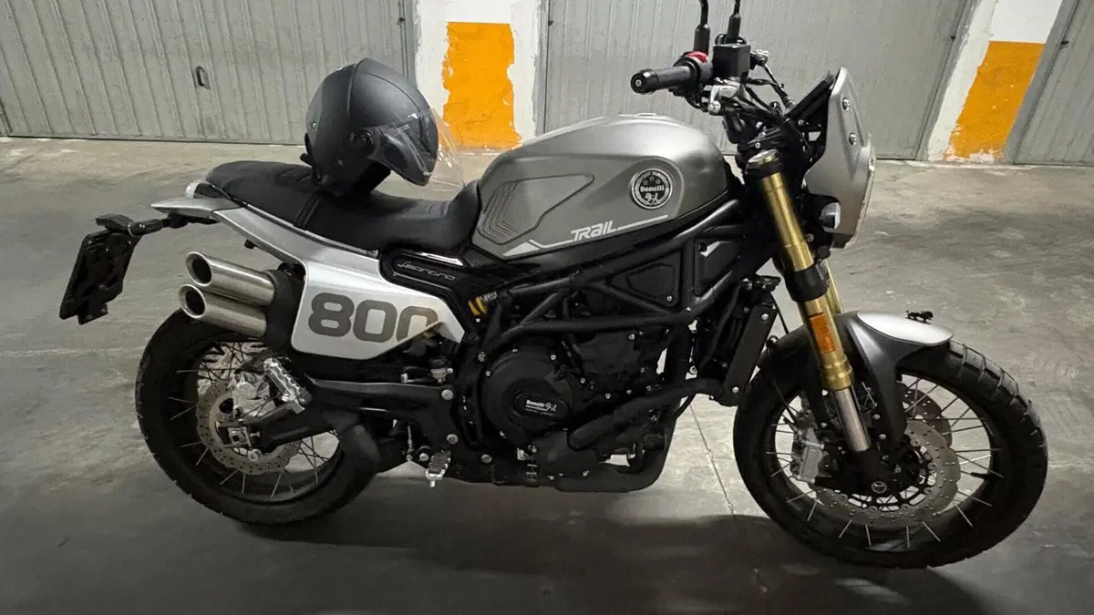 Benelli Leoncino 800 Trail (2022 - 26) 