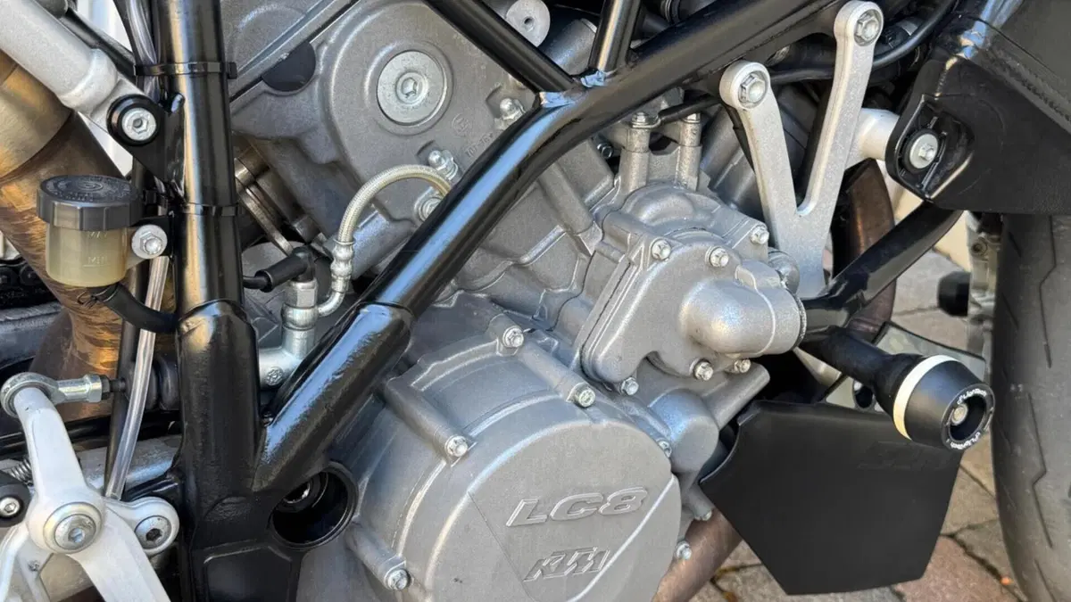 KTM 990 Super Duke (2007 - 11)  (7)