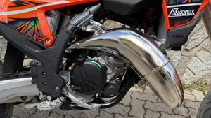KTM 125 SX (2025)  (9)