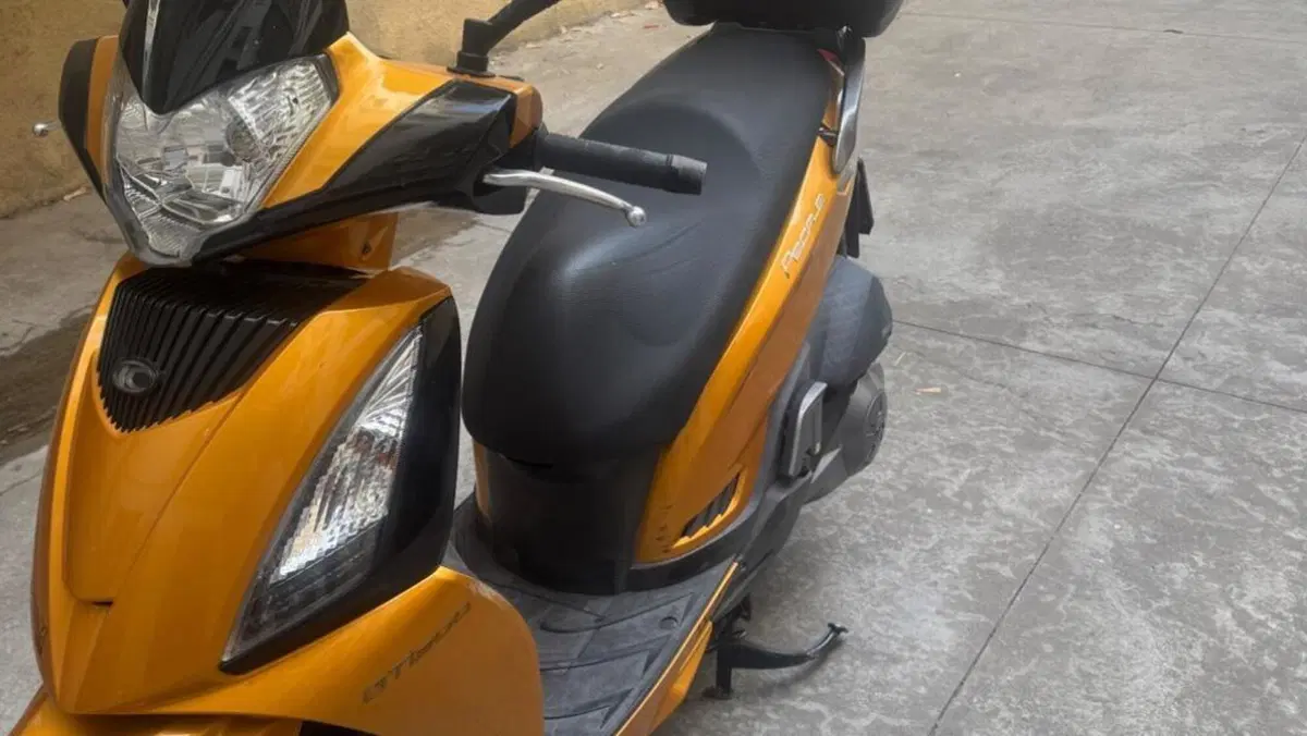 Kymco People 300i GT (2010 - 17)  (6)