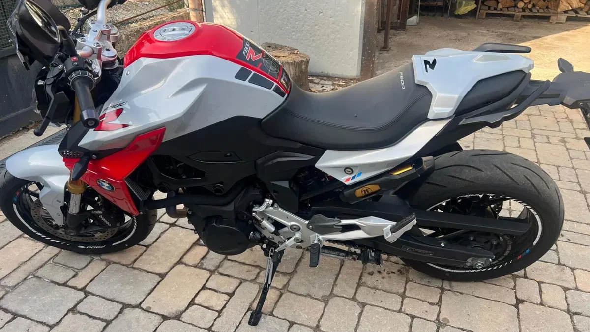 Bmw F 900 R (2021 - 24)  (4)